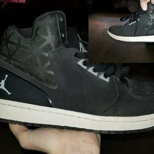 Jordan's 1 flight 3s size 10 mens